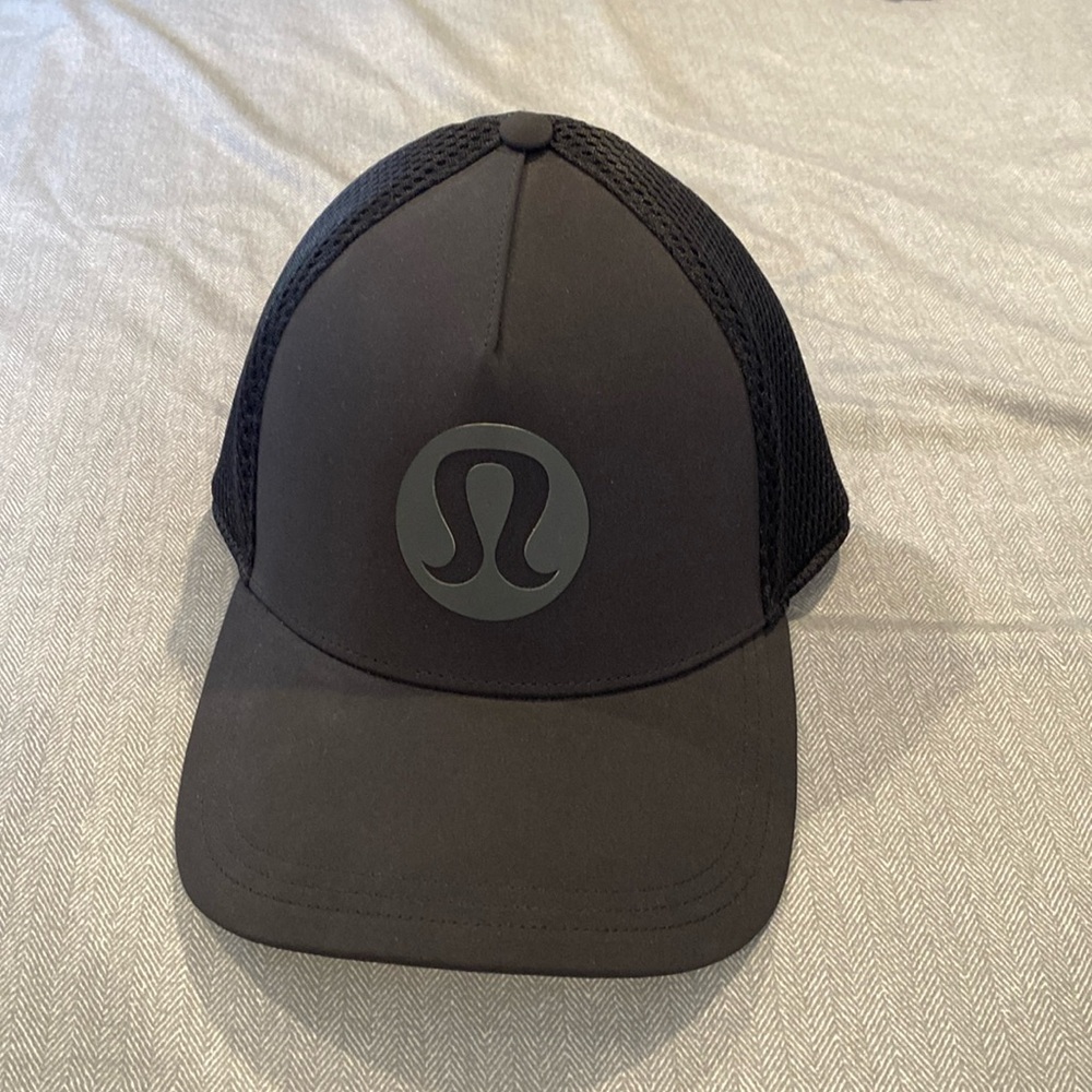 Lululemon Adult Trucker Hat